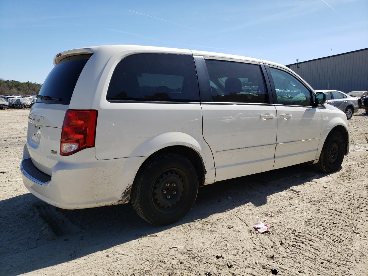 Photo 4 from auction – 2011 DODGE GRAND CARA with VIN 2D4RN4DG3BR737082