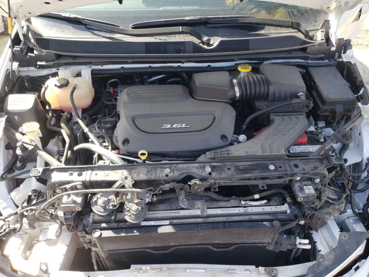 Zdjęcie 7 z aukcji – 2018 CHRYSLER PACIFICA L z VIN 2C4RC1GG7JR268915