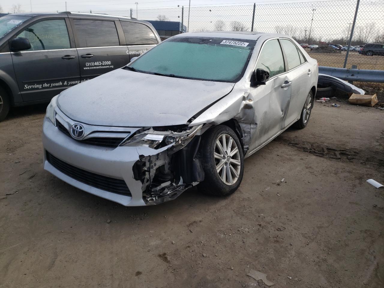 Zdjęcie 2 z aukcji – 2012 TOYOTA CAMRY BASE z VIN 4T1BF1FK0CU068703