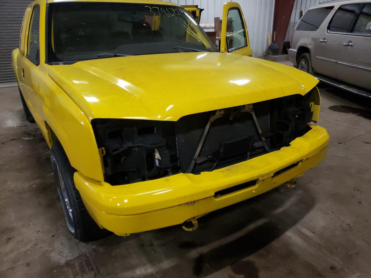 Photo 9 from auction – 2003 CHEVROLET SILVERADO with VIN 1GCEC19T83Z194566