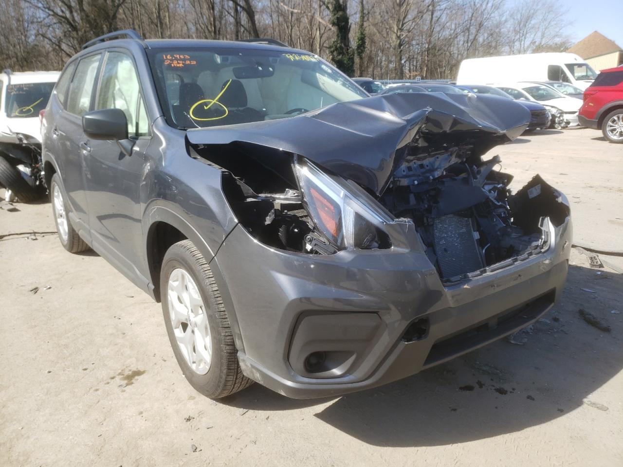 SUBARU FORESTER 2021 z numerem VIN JF2SKADC2MH468687 - Zdjęcie z aukcji