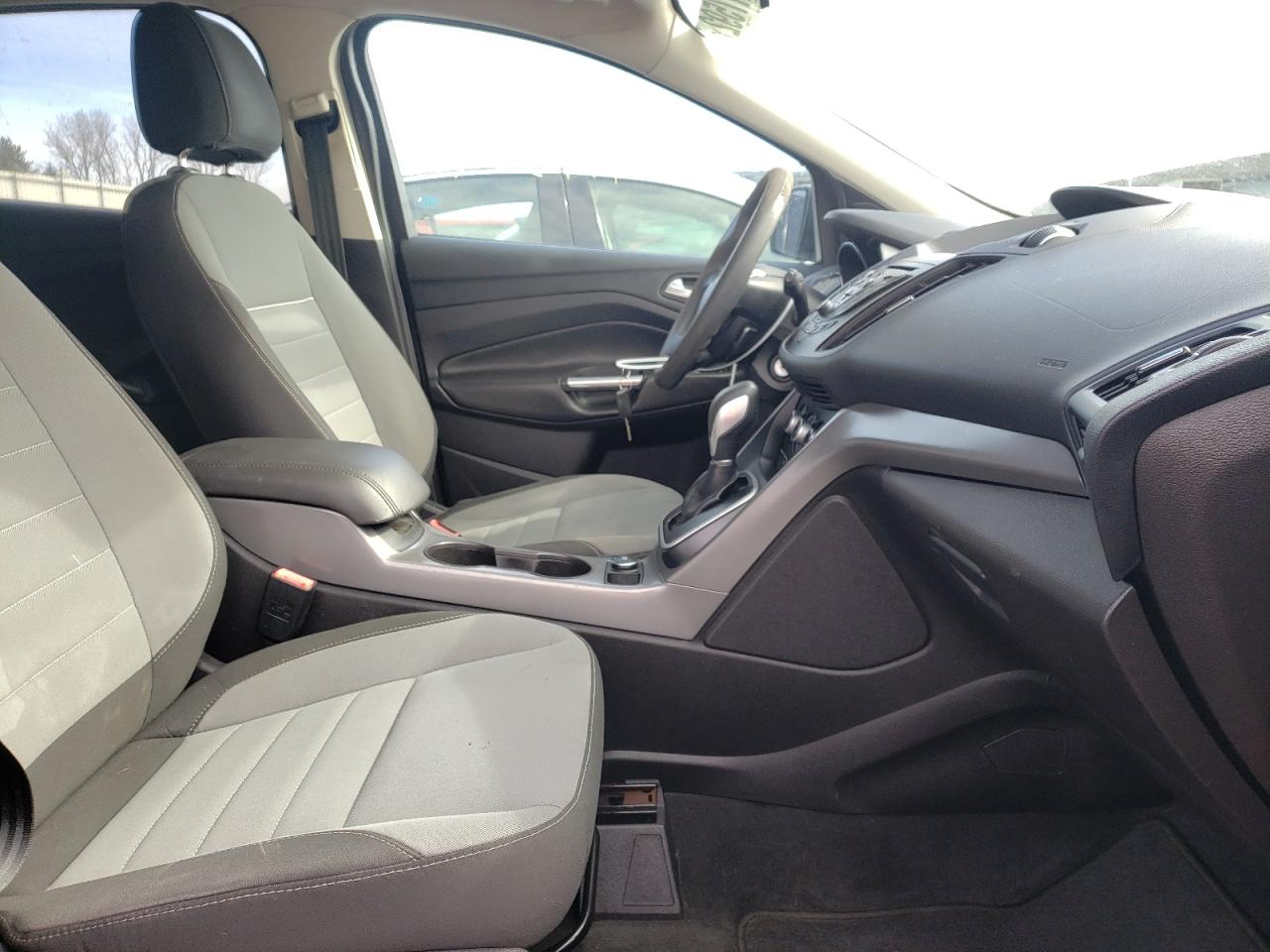 Photo 5 from auction – 2013 FORD ESCAPE SE with VIN 1FMCU0GX1DUD87785