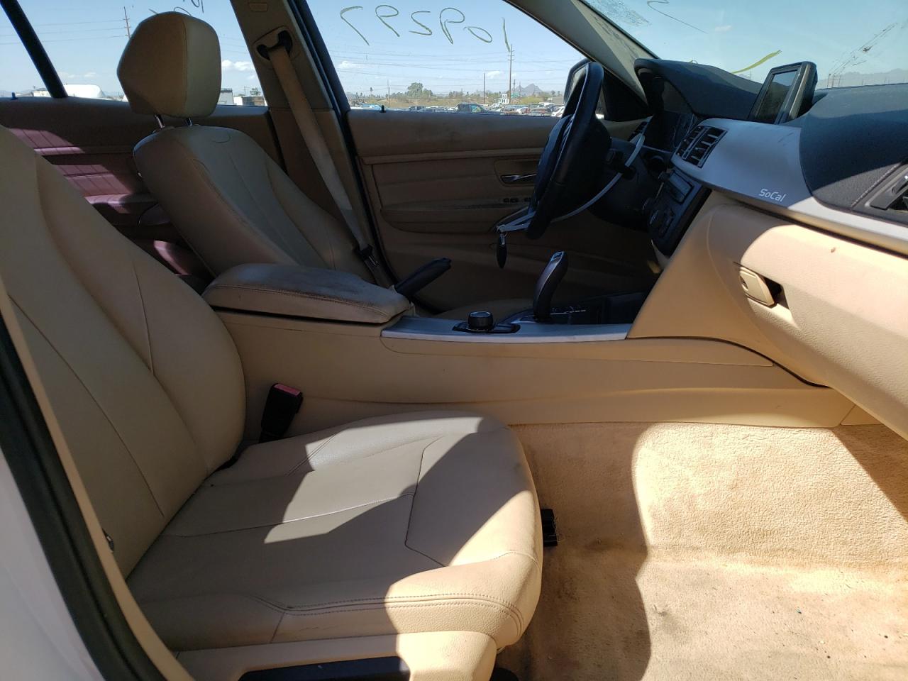 Photo 5 from auction – 2012 BMW 328 I with VIN WBA3A5C59CF257154