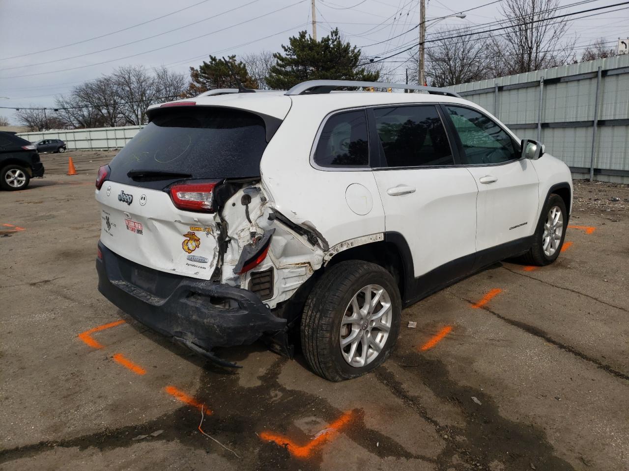 Photo 4 from auction – 2015 JEEP CHEROKEE L with VIN 1C4PJLCB5FW766533
