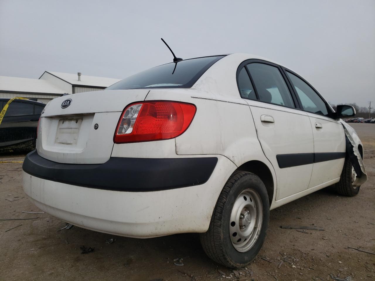 Photo 4 from auction – 2009 KIA RIO BASE with VIN KNADE223296466381