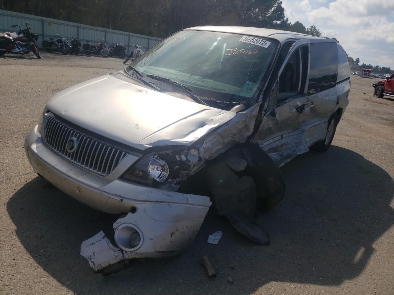 Photo 2 from auction – 2004 MERCURY MONTEREY with VIN 2MRZA20264BJ20162