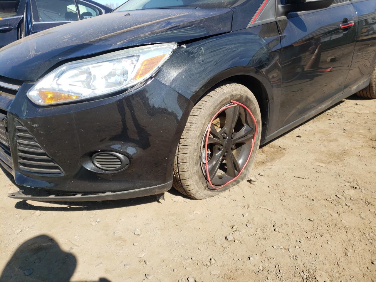 Photo 9 from auction – 2014 FORD FOCUS SE with VIN 1FADP3F24EL226836