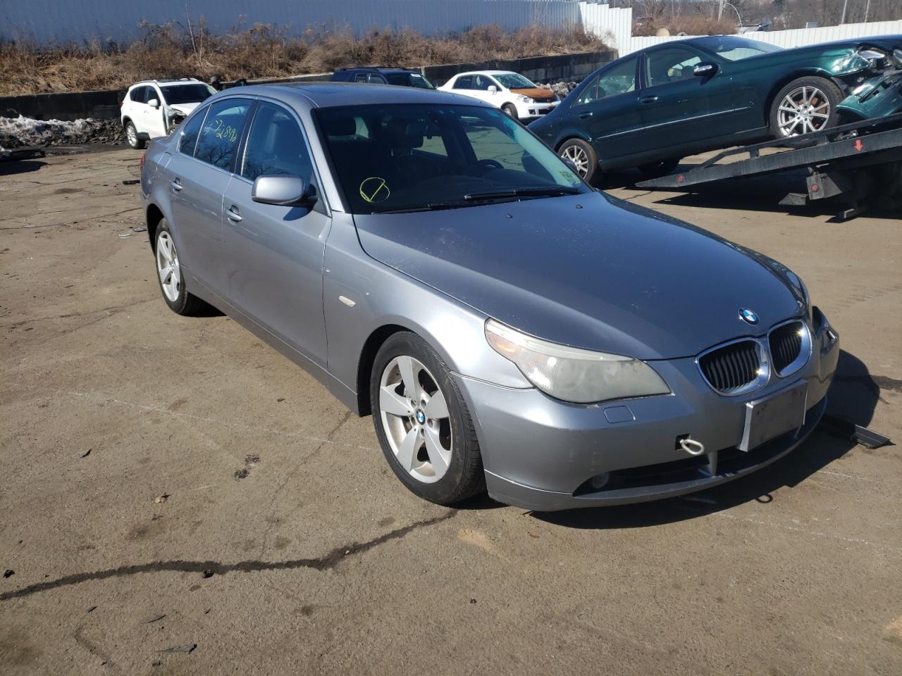 BMW 525 XI 2006 with VIN WBANF33506CS35113 - Photo from auction