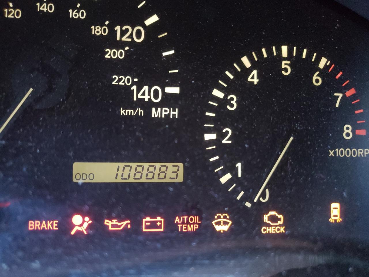 Photo 8 from auction – 2002 LEXUS RX 300 with VIN JTJGF10U120124445