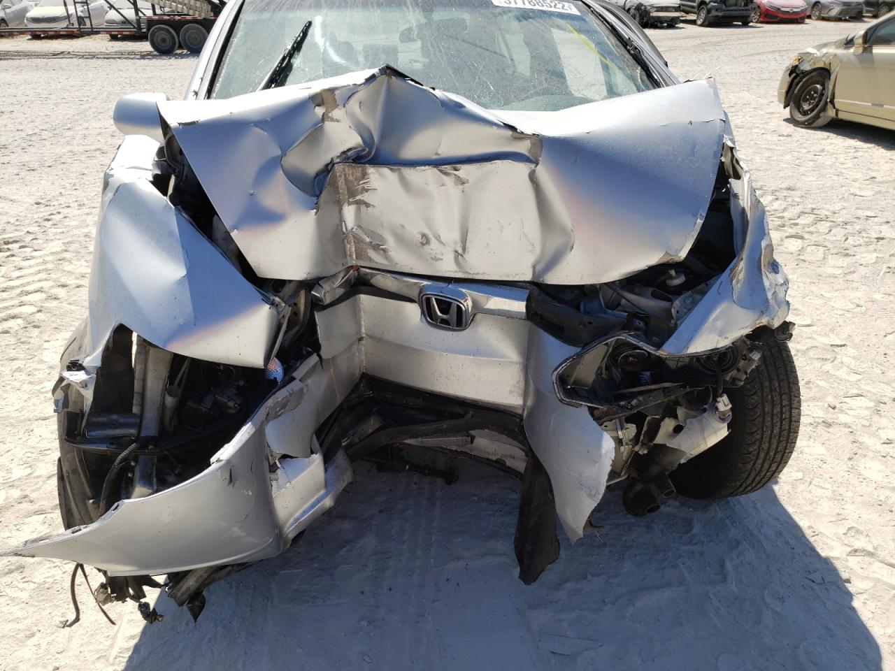 Photo 9 from auction – 2008 HONDA CIVIC LX with VIN 2HGFA16558H304952