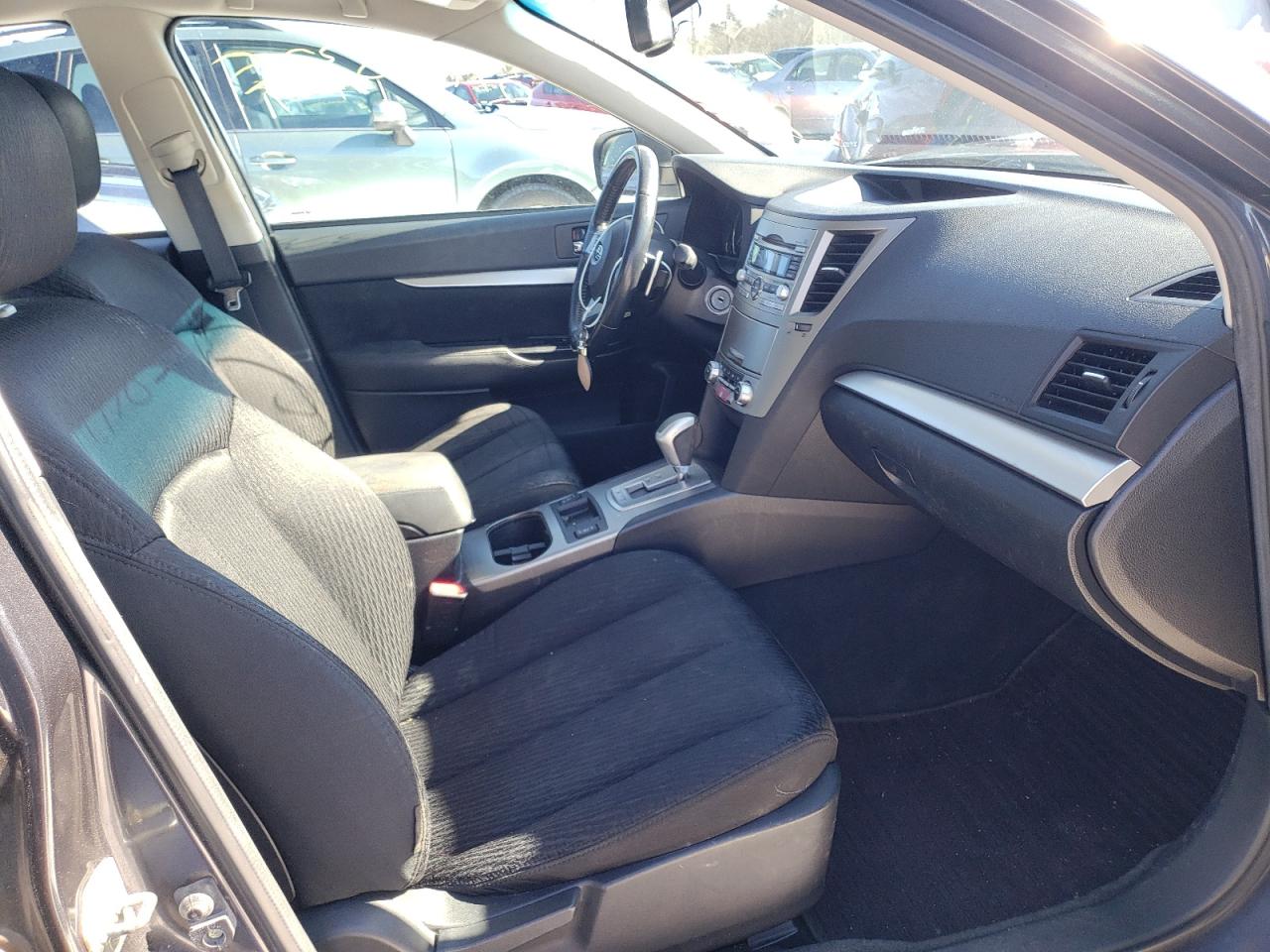 Photo 5 from auction – 2011 SUBARU LEGACY 2.5 with VIN 4S3BMBC69B3236821