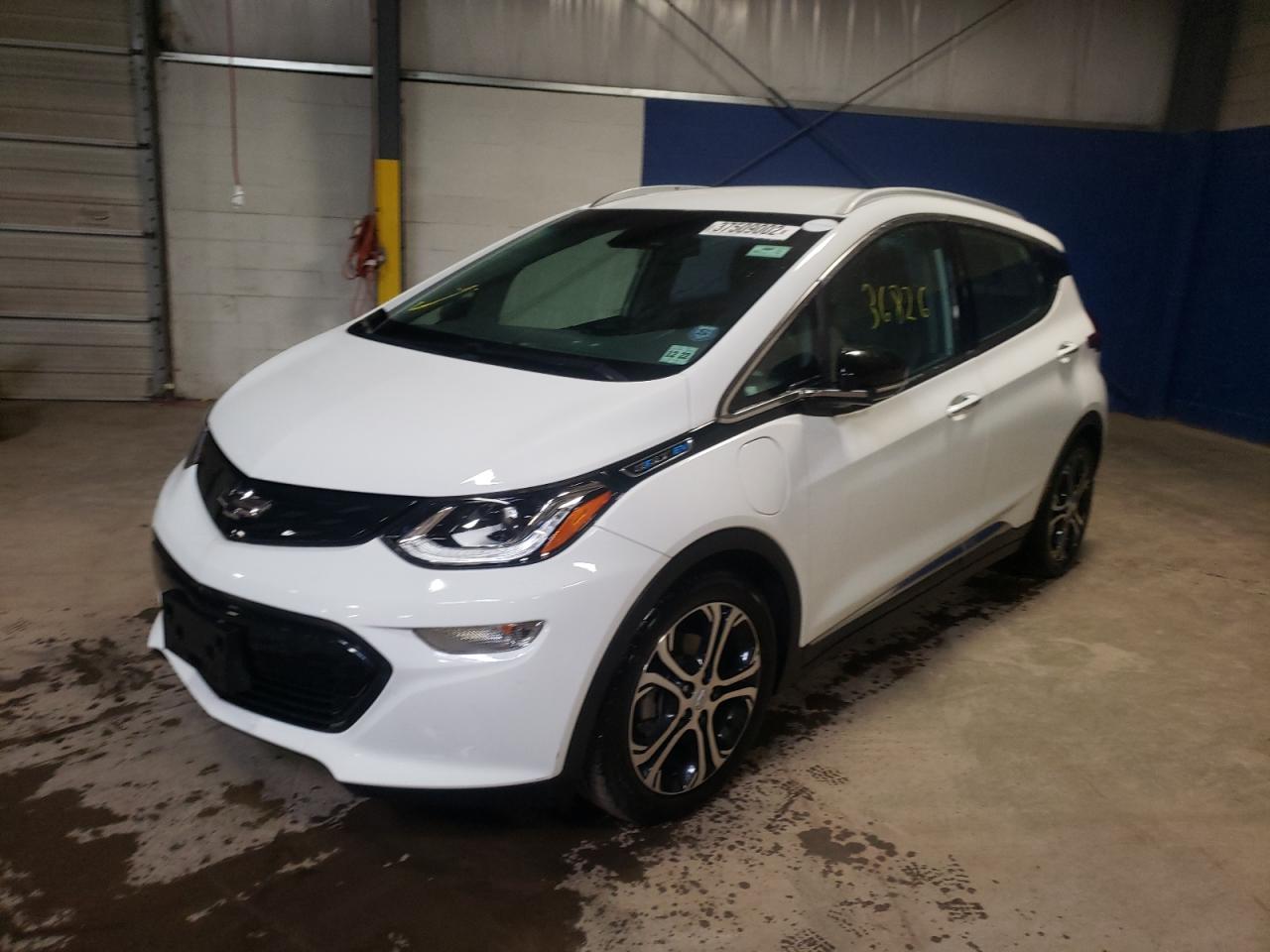 Photo 2 from auction – 2017 CHEVROLET BOLT EV PR with VIN 1G1FX6S02H4166703