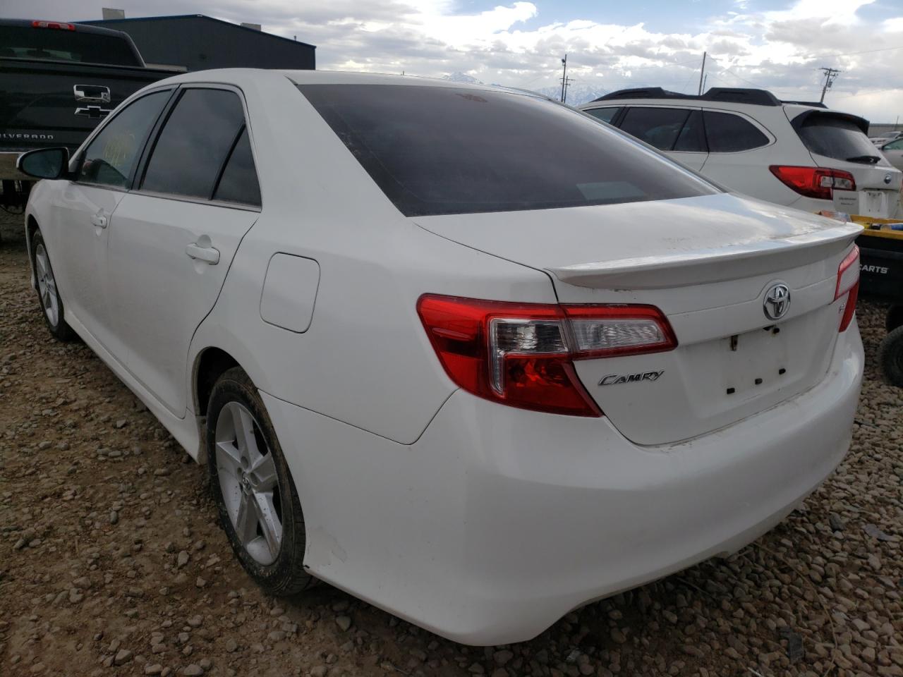 Photo 3 from auction – 2014 TOYOTA CAMRY L with VIN 4T1BF1FK9EU745783