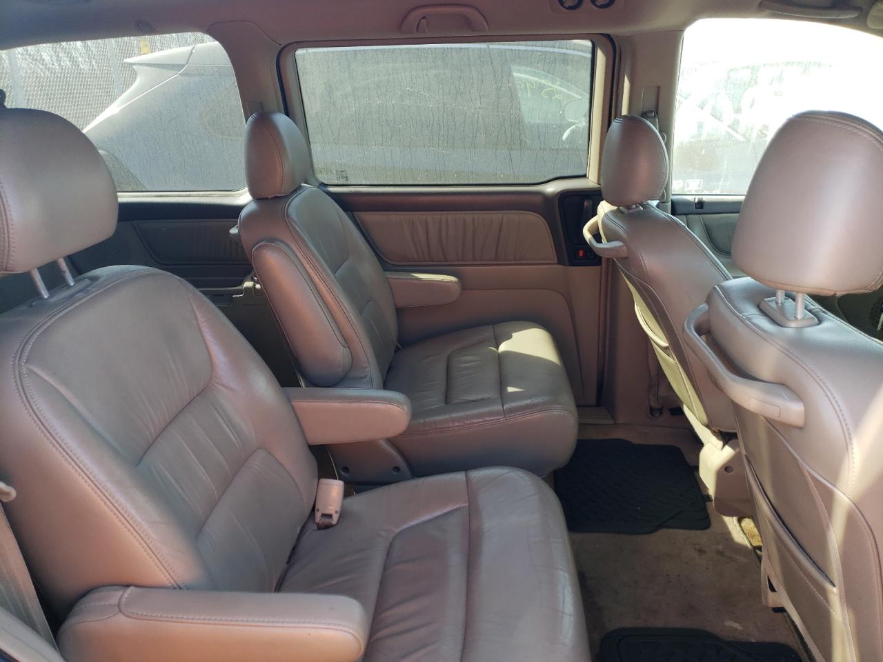 Photo 6 from auction – 2004 HONDA ODYSSEY EX with VIN 5FNRL18964B000440