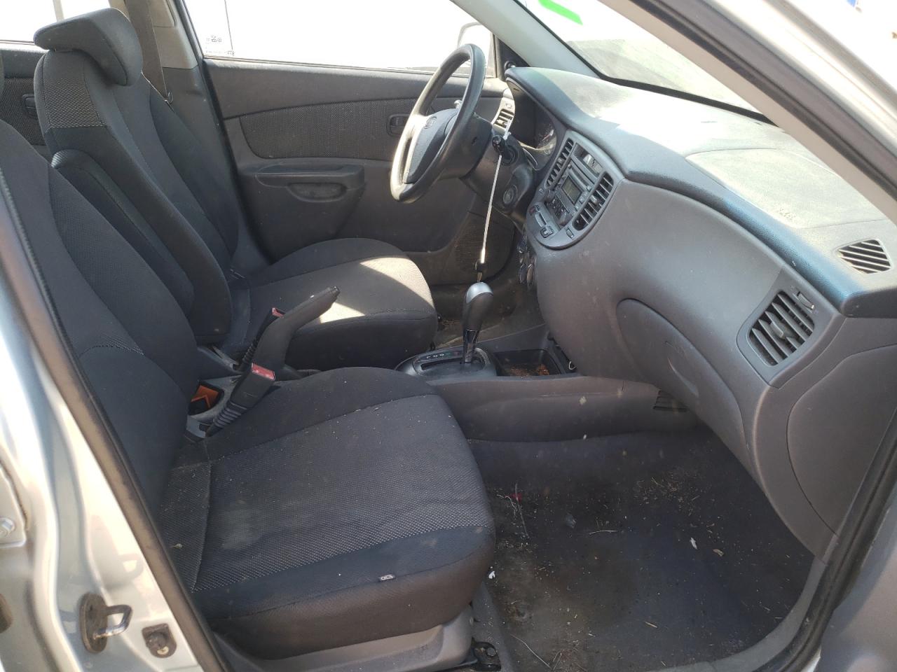 Photo 5 from auction – 2007 KIA RIO BASE with VIN KNADE123576265209