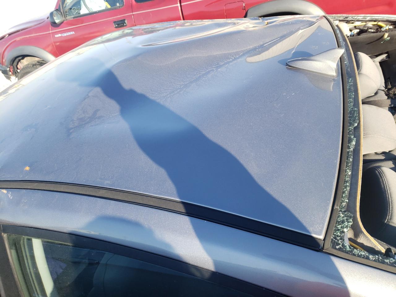 Photo 10 from auction – 2012 HYUNDAI ELANTRA GL with VIN KMHDH4AE3CU463660