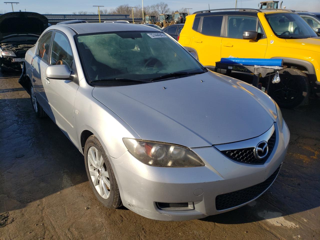 MAZDA 3 I 2007 с VIN JM1BK12F671711460 - Фото с аукциона