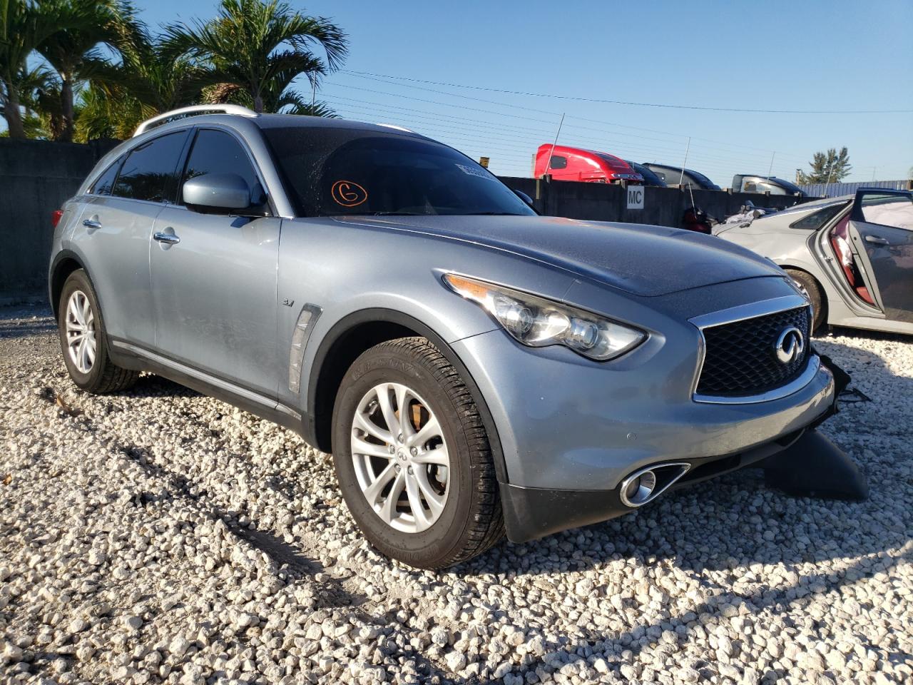 Photo 1 from auction – 2017 INFINITI QX70 with VIN JN8CS1MWXHM413998