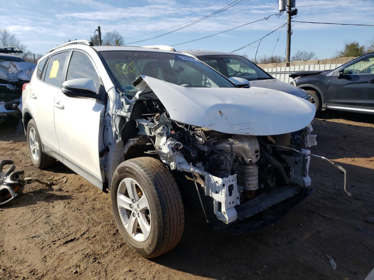 TOYOTA RAV4 XLE 2014 with VIN JTMRFREV6ED050481 - Photo from auction