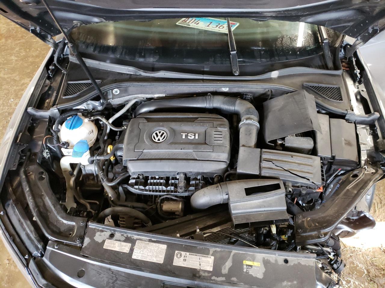 Photo 7 from auction – 2017 VOLKSWAGEN PASSAT SE with VIN 1VWBT7A31HC062158