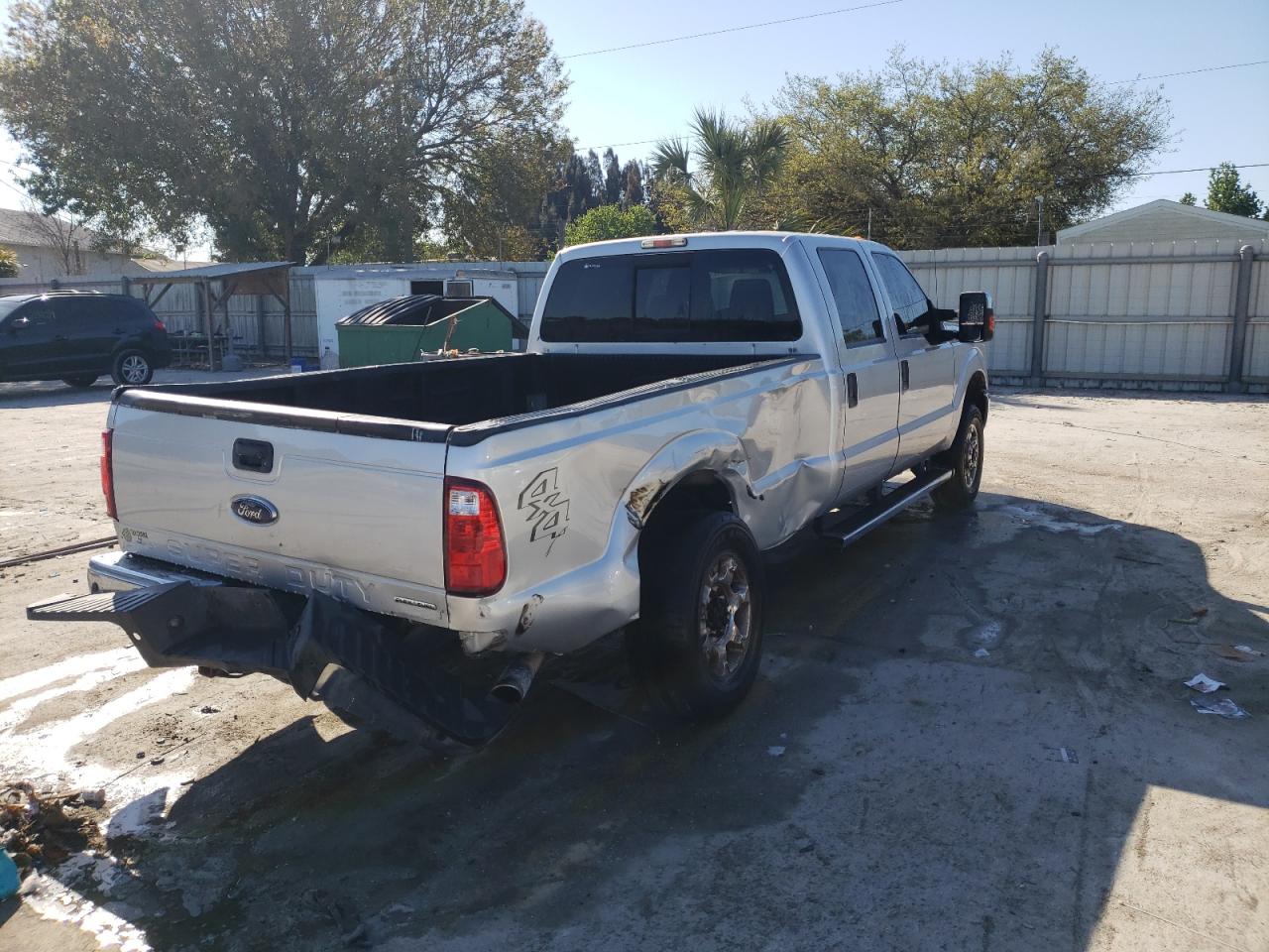 Photo 4 from auction – 2015 FORD F350 SUPER with VIN 1FT8W3B65FEC40001