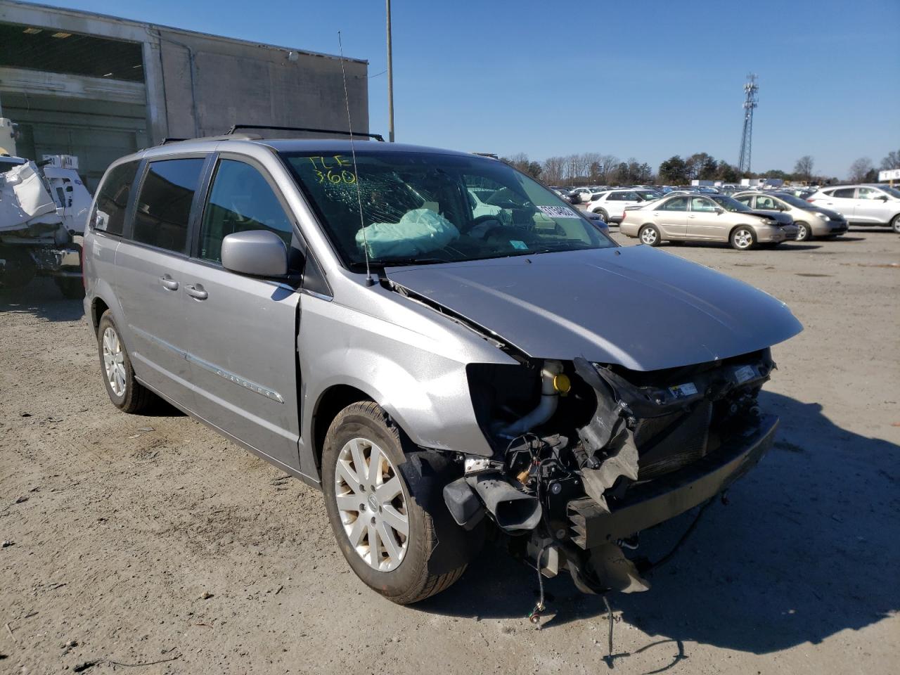 CHRYSLER TOWN & COU 2016 with VIN 2C4RC1BG4GR230848 - Photo from auction