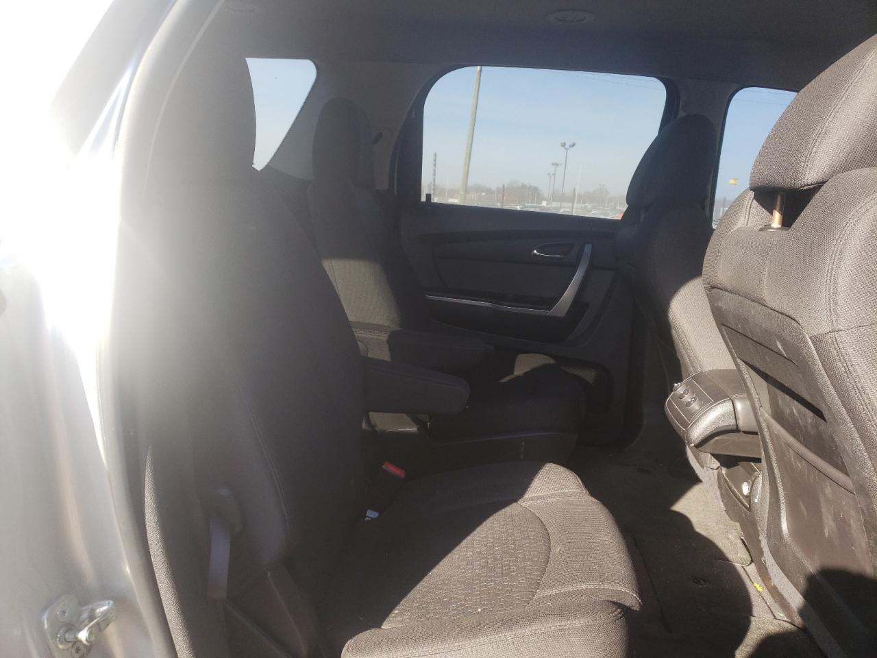 Photo 6 from auction – 2012 GMC ACADIA SLE with VIN 1GKKRPED9CJ301100
