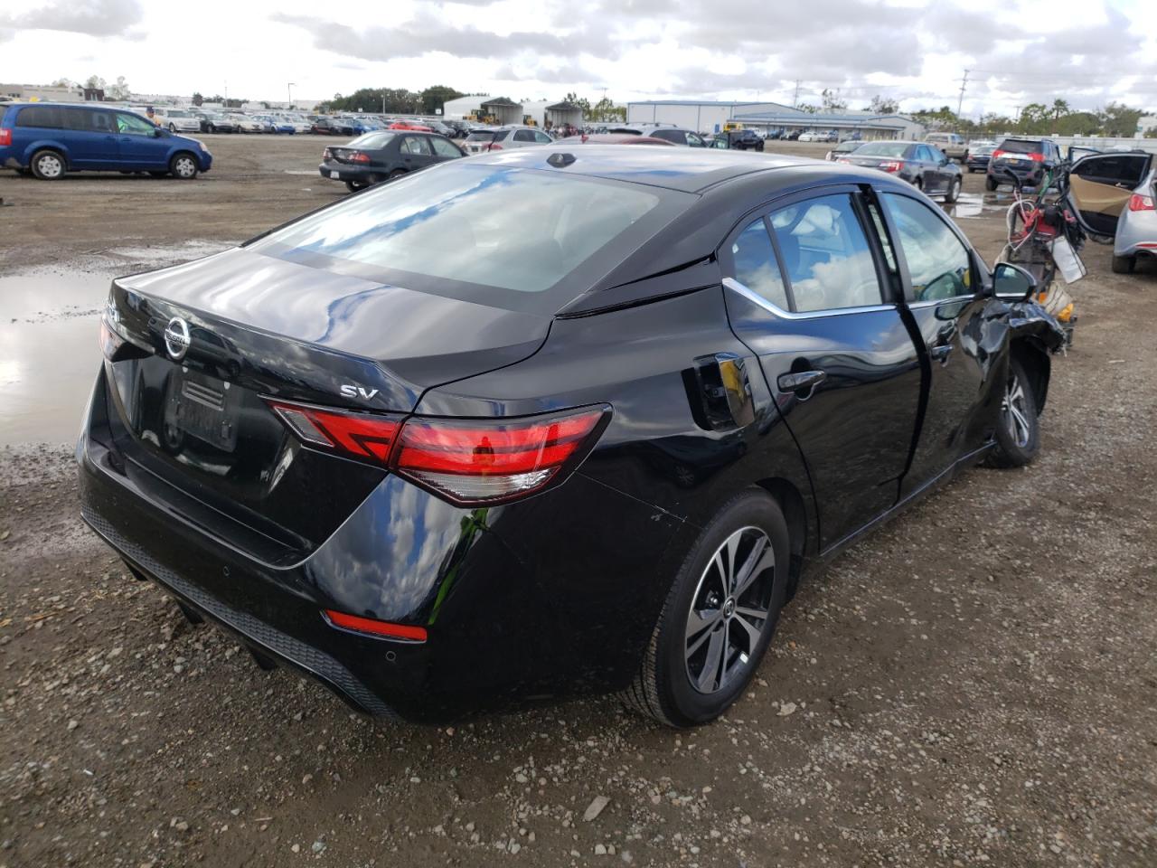 Photo 4 from auction – 2022 NISSAN SENTRA with VIN 3N1AB8CV4NY203400