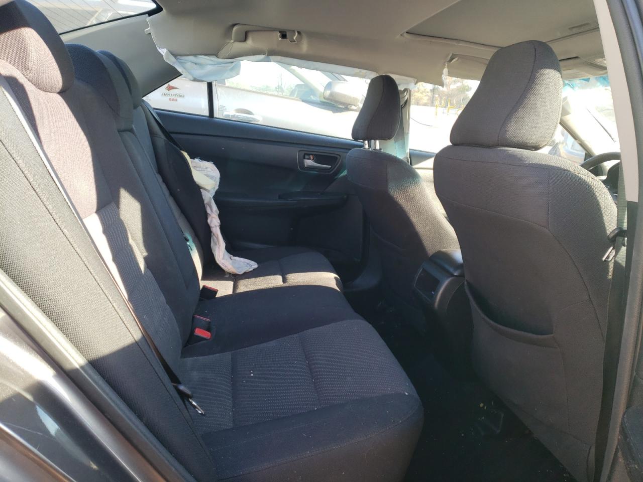 Photo 6 from auction – 2017 TOYOTA CAMRY LE with VIN 4T1BF1FK2HU326453