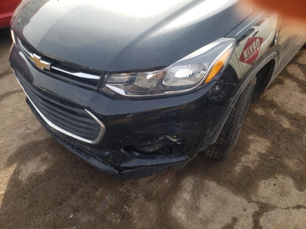 Photo 9 from auction – 2020 CHEVROLET TRAX LS with VIN KL7CJKSB5LB051228