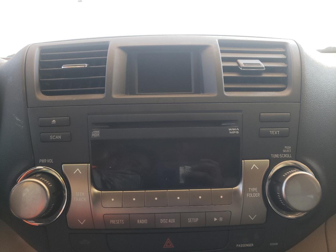 Photo 9 from auction – 2012 TOYOTA HIGHLANDER with VIN 5TDZK3EH9CS077274