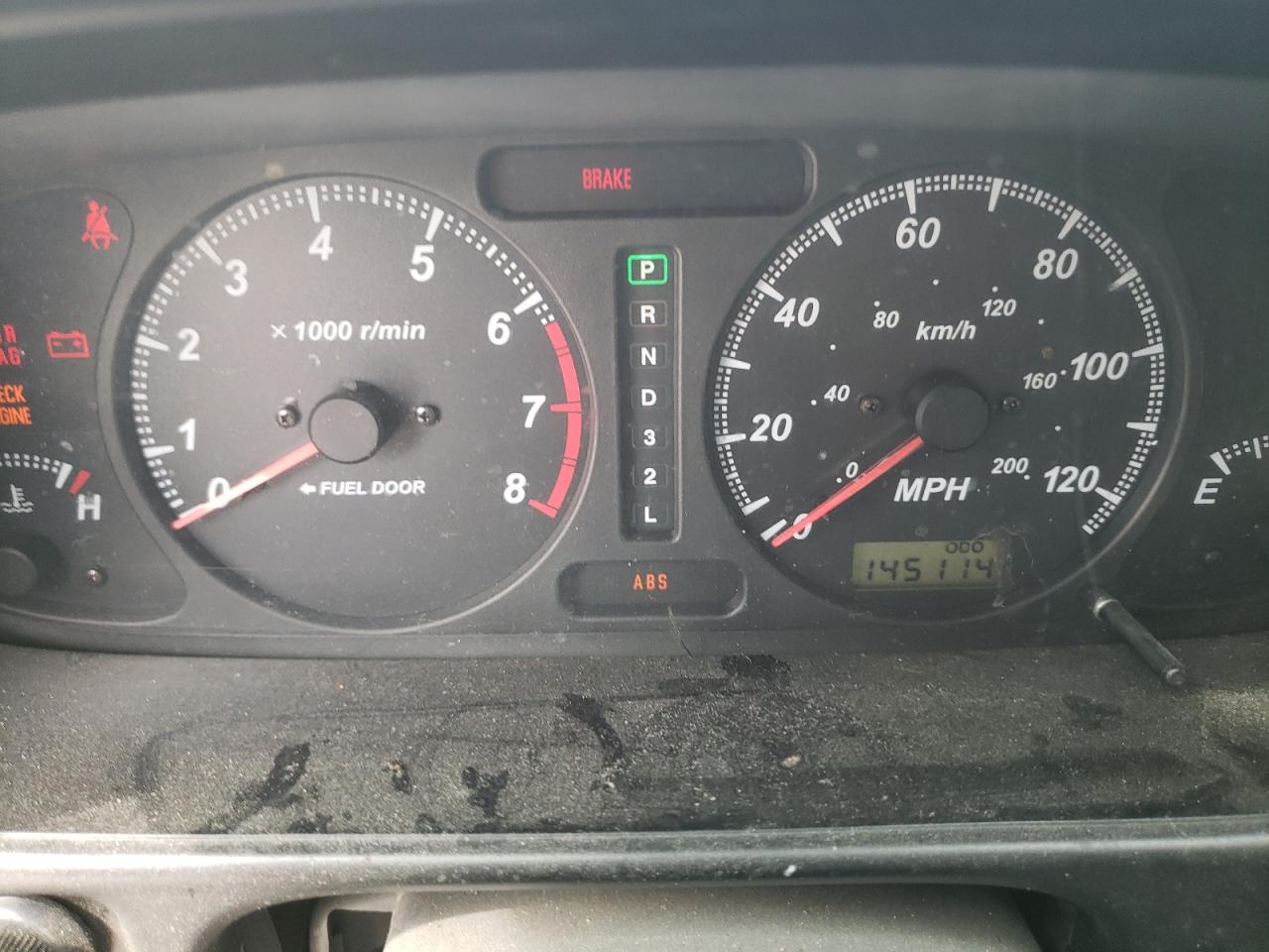 Photo 8 from auction – 2002 ISUZU RODEO S with VIN 4S2CK58WX24341659