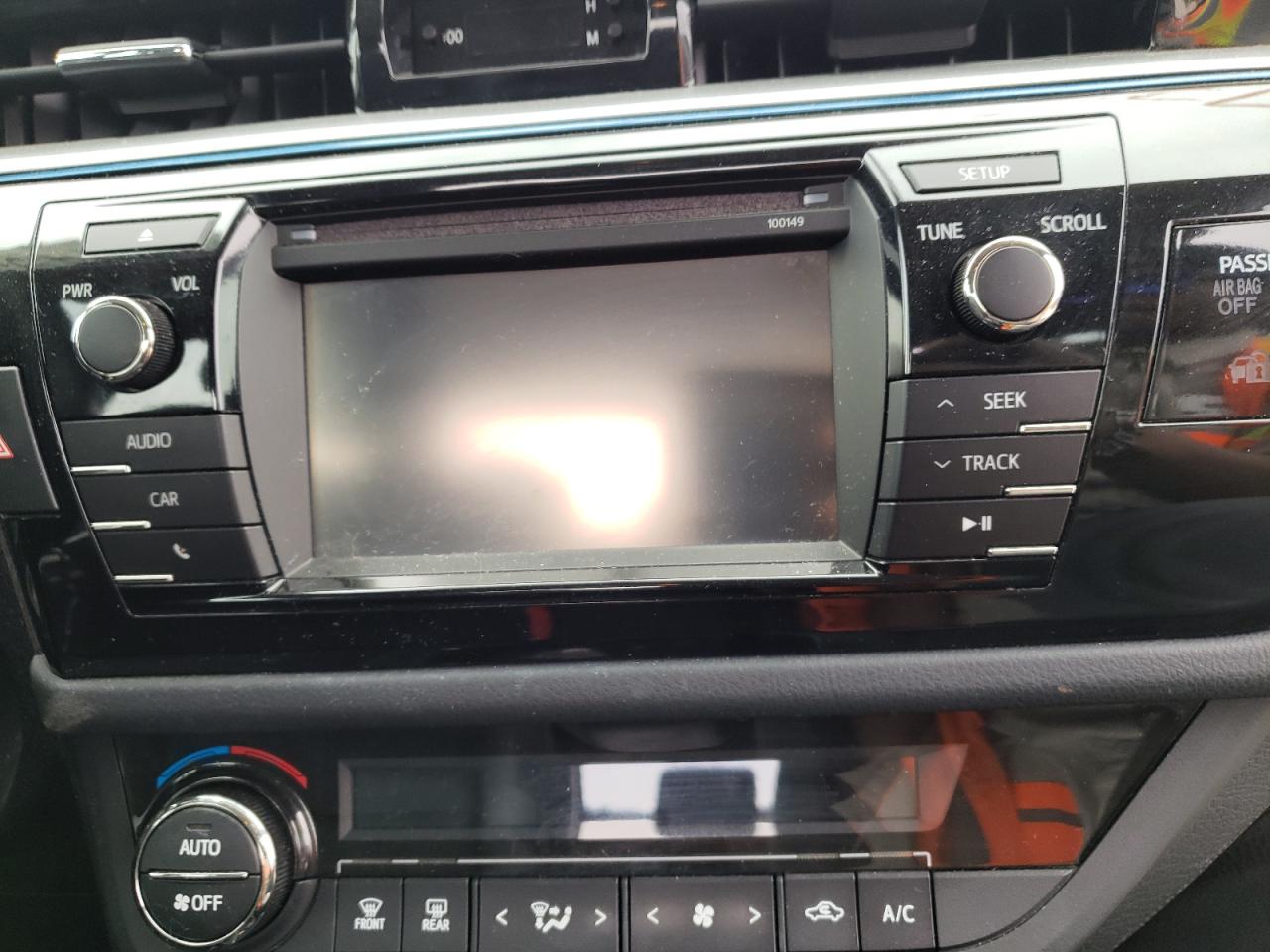 Photo 9 from auction – 2015 TOYOTA COROLLA L with VIN 2T1BURHE5FC473327