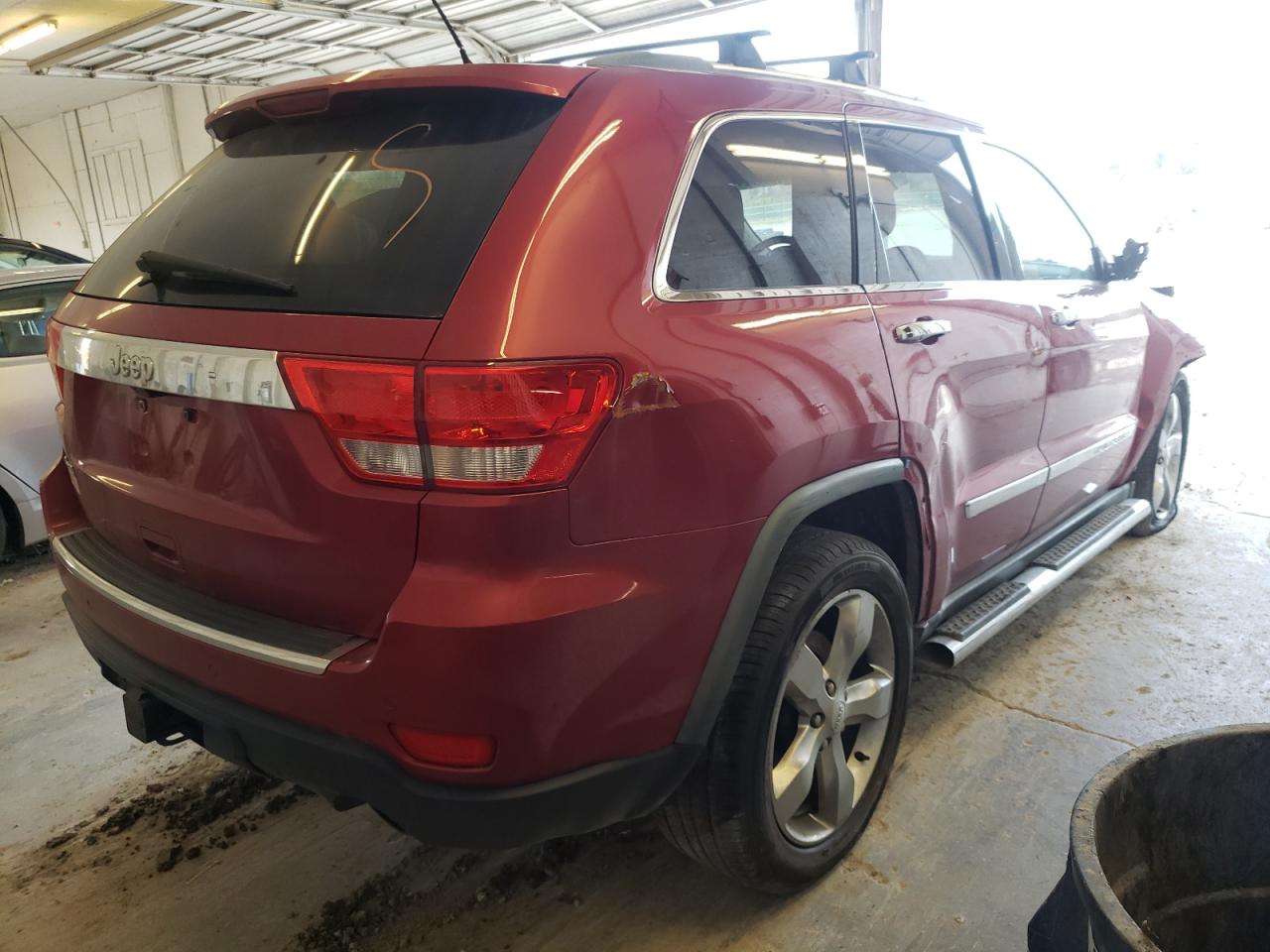 Photo 4 from auction – 2011 JEEP GRAND CHER with VIN 1J4RR5GT0BC631501