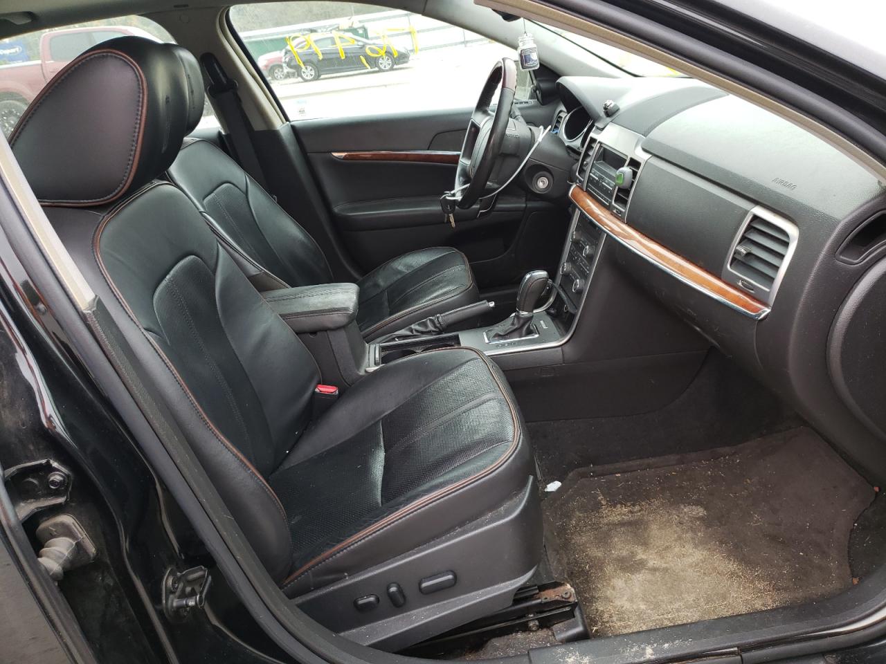 Photo 5 from auction – 2010 LINCOLN MKZ with VIN 3LNHL2JC4AR751971