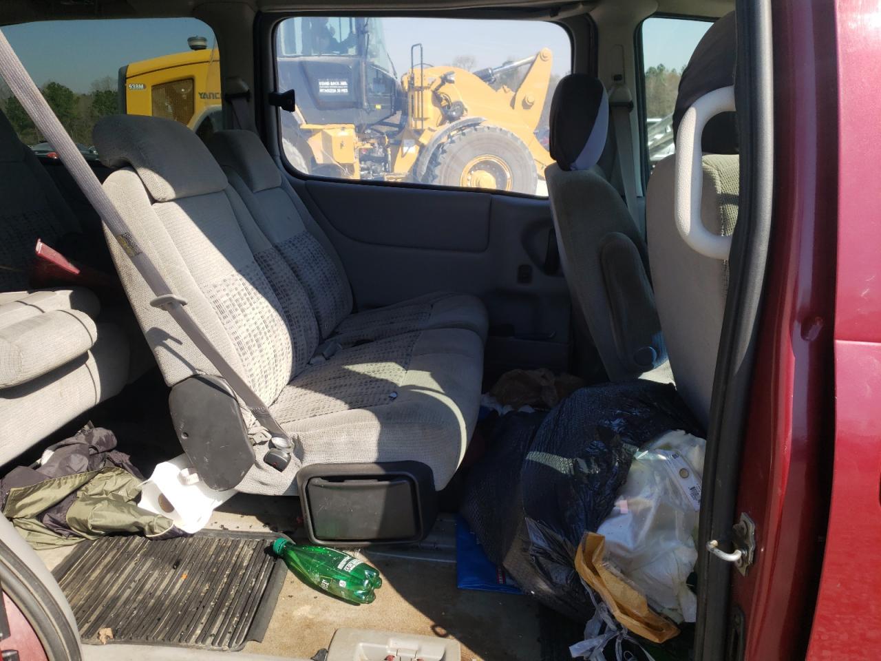 Photo 6 from auction – 2004 CHEVROLET VENTURE with VIN 1GNDX03E44D268673