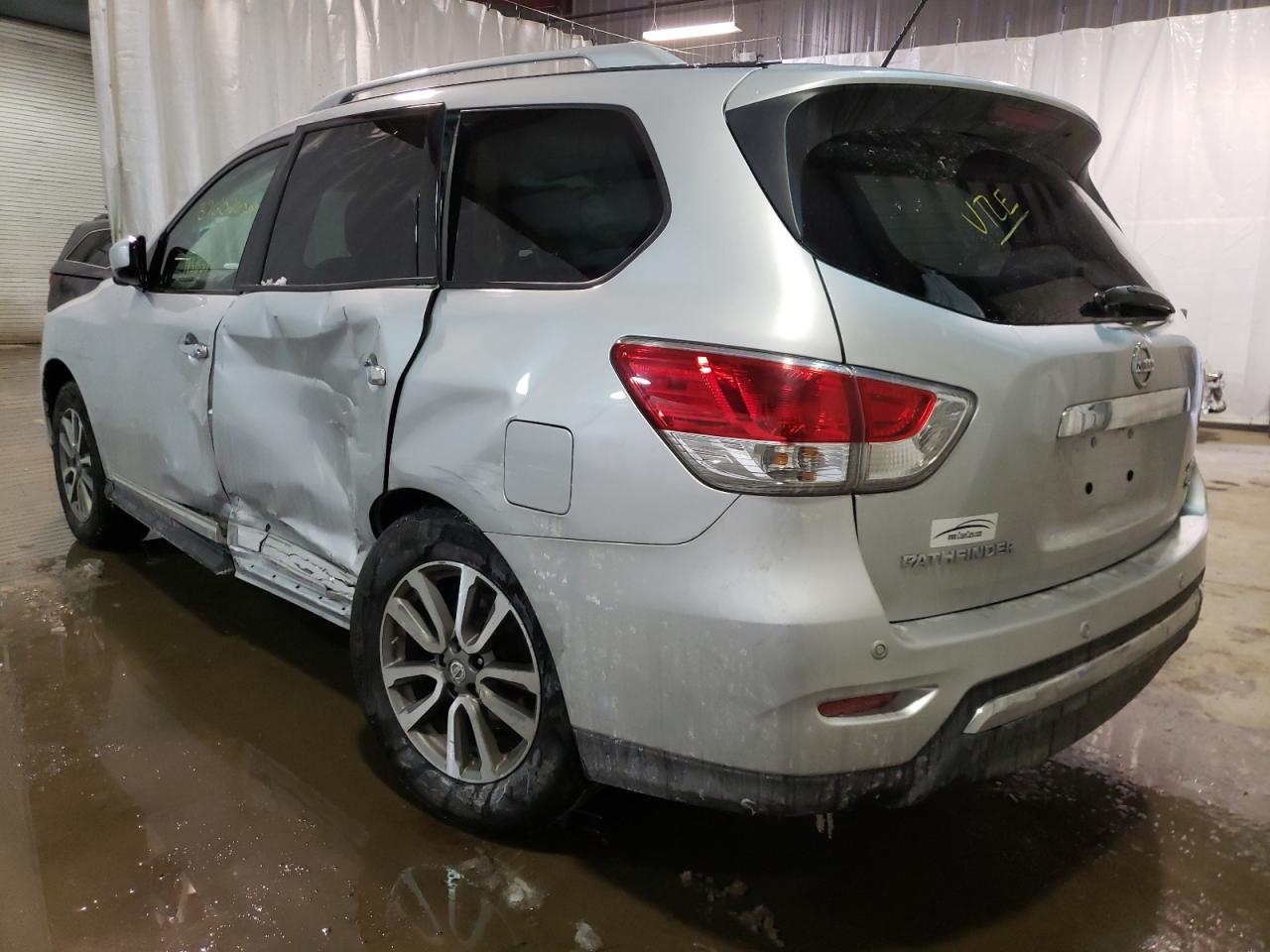 Photo 3 from auction – 2013 NISSAN PATHFINDER with VIN 5N1AR2MM9DC636192