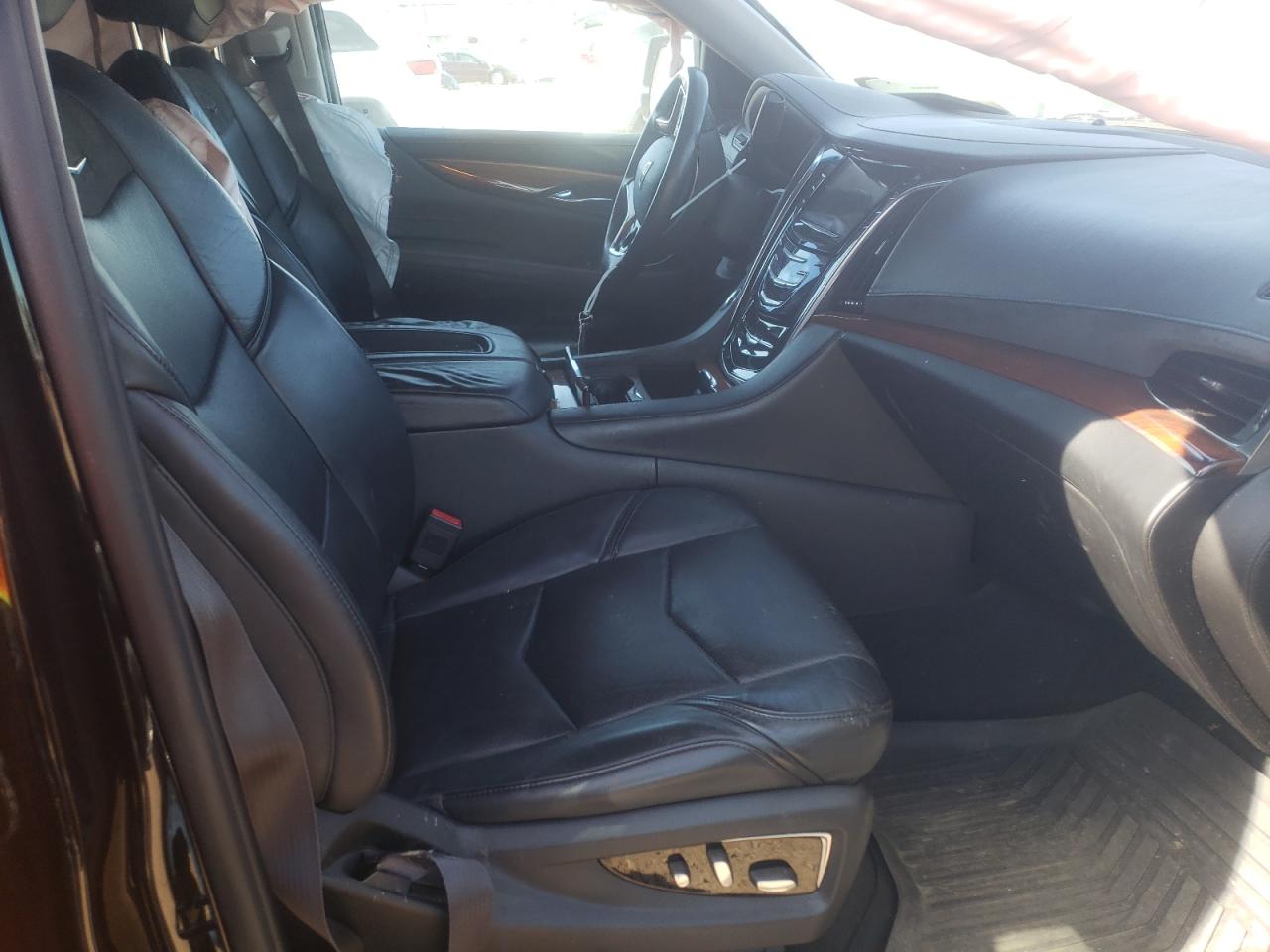 Photo 5 from auction – 2015 CADILLAC ESCALADE E with VIN 1GYS4TKJ0FR546185