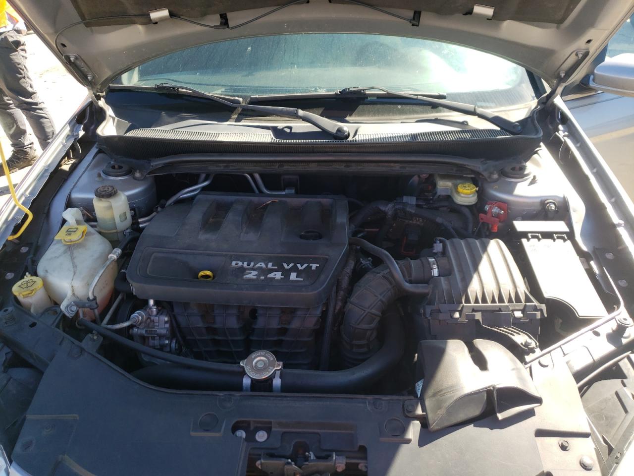 Photo 7 from auction – 2013 CHRYSLER 200 TOURIN with VIN 1C3CCBBB7DN599930