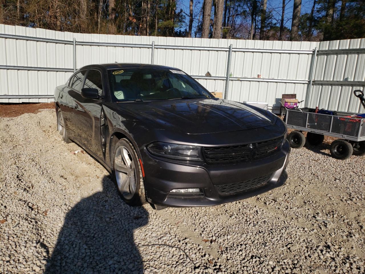 DODGE CHARGER SX 2017 with VIN 2C3CDXHG6HH589532 - Photo from auction