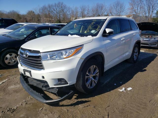 Photo 2 from auction – 2015 TOYOTA HIGHLANDER with VIN 5TDBKRFH7FS095909