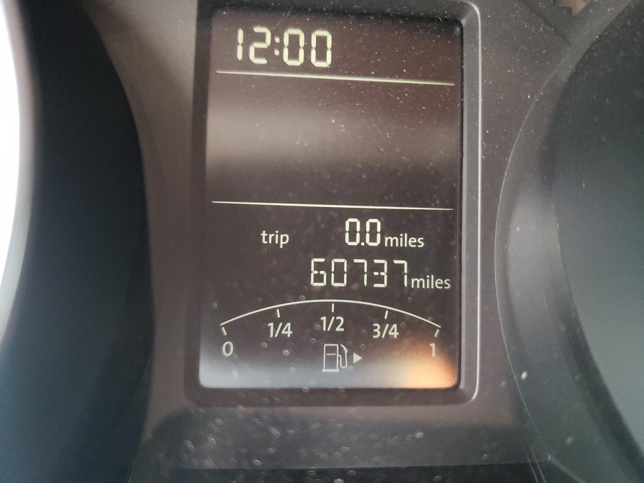Photo 8 from auction – 2015 VOLKSWAGEN JETTA BASE with VIN 3VW2K7AJ4FM202555