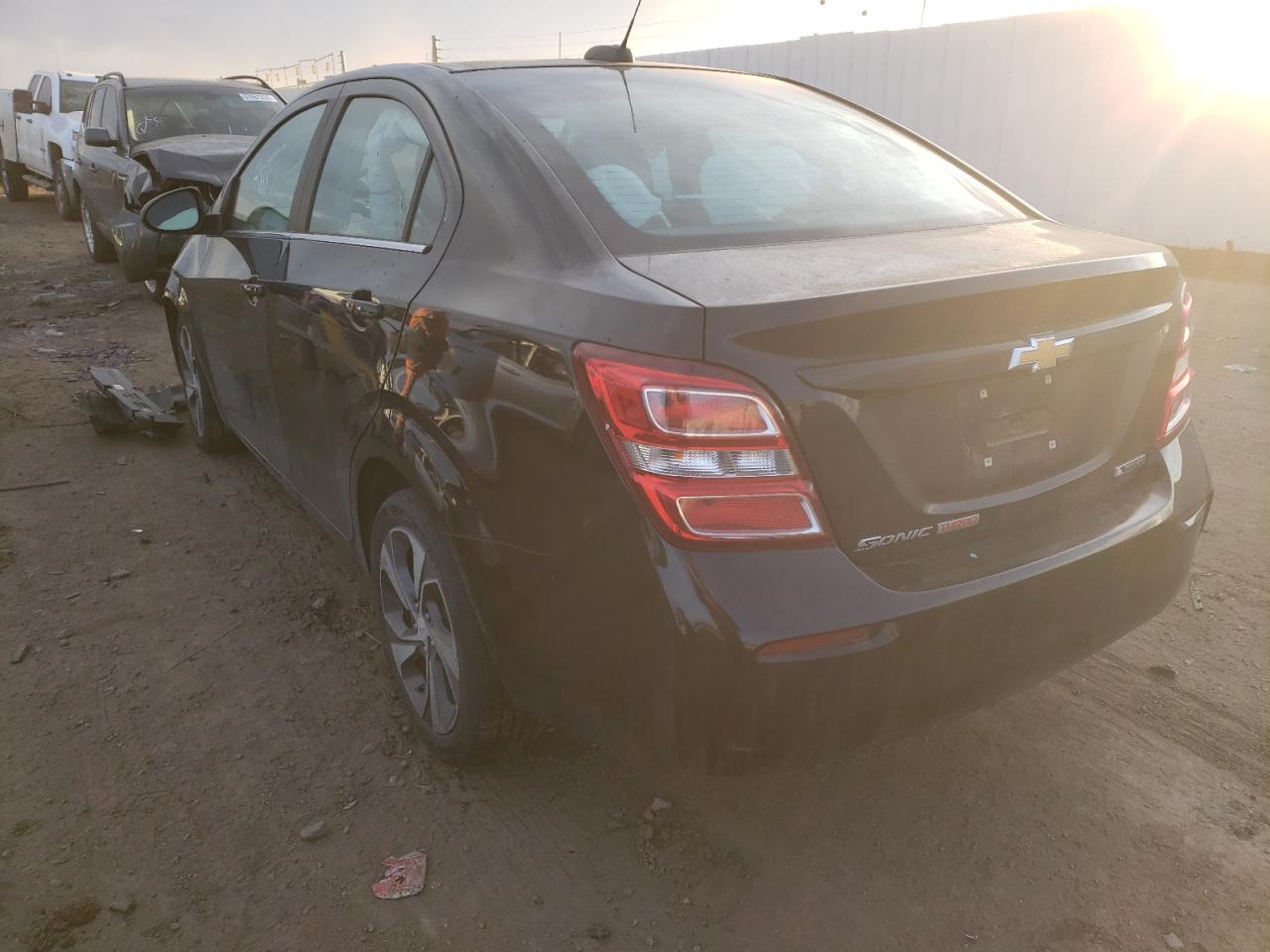 Photo 3 from auction – 2018 CHEVROLET SONIC PREM with VIN 1G1JF5SB9J4138928