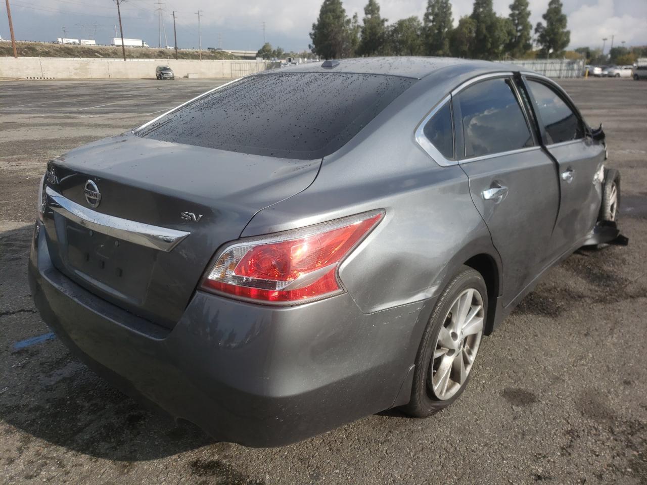 Photo 4 from auction – 2015 NISSAN ALTIMA 2.5 with VIN 1N4AL3AP4FC114833