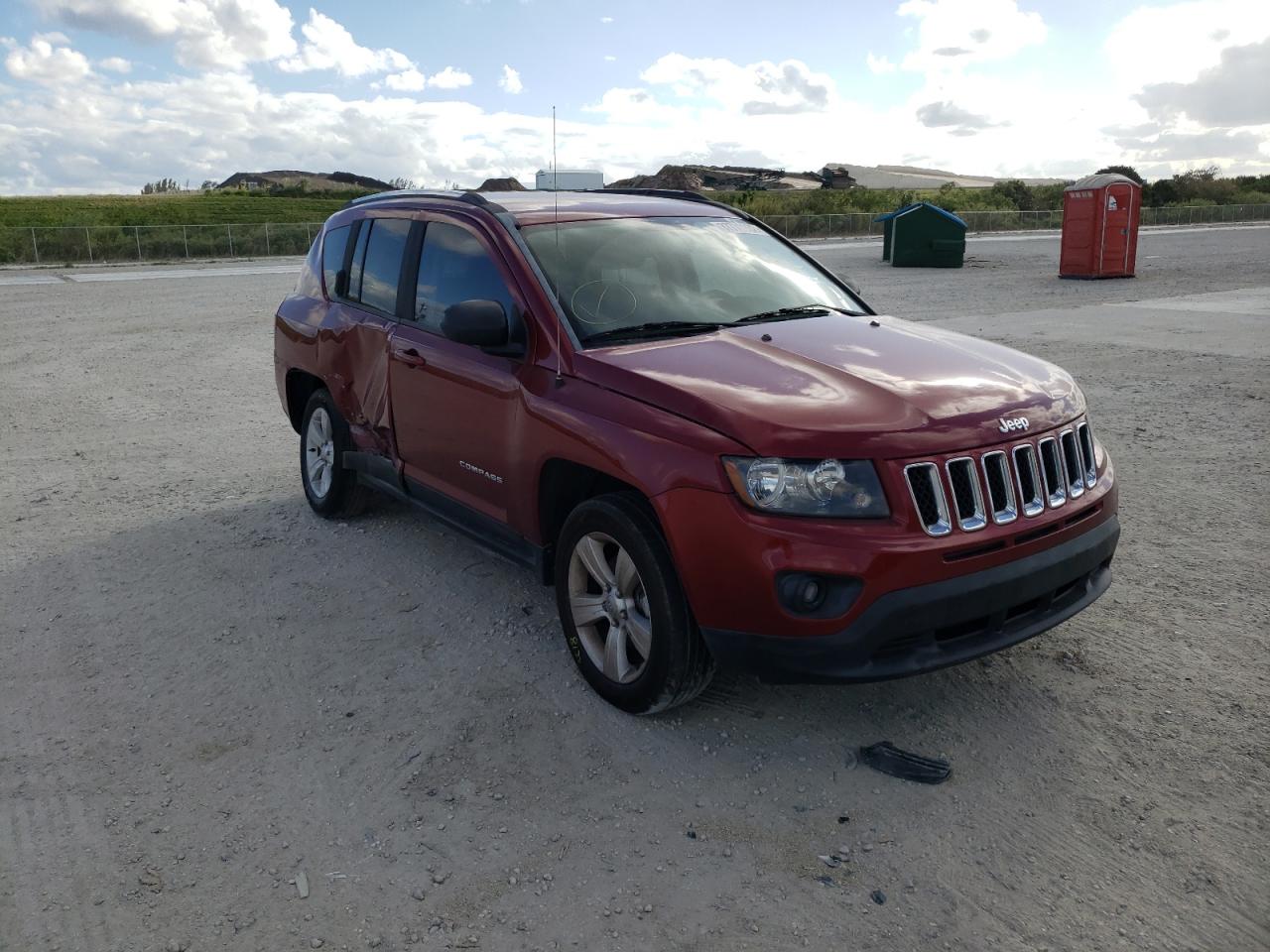 JEEP COMPASS SP 2014 مع رقم تعريف المركبة 1C4NJCBA8ED626874 - صورة من المزاد