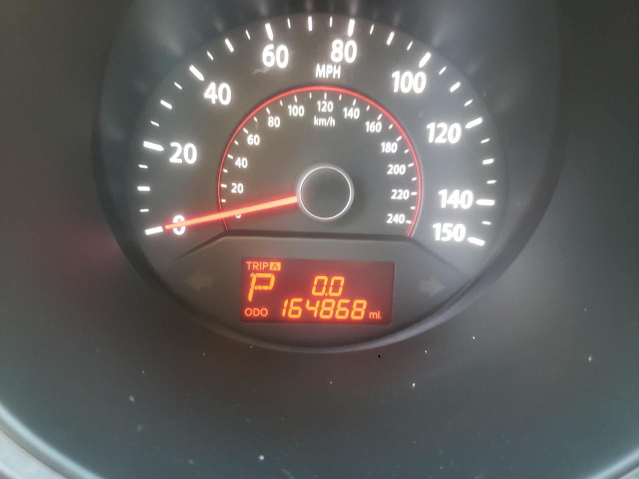 Photo 8 from auction – 2011 KIA SORENTO BA with VIN 5XYKT3A19BG017062