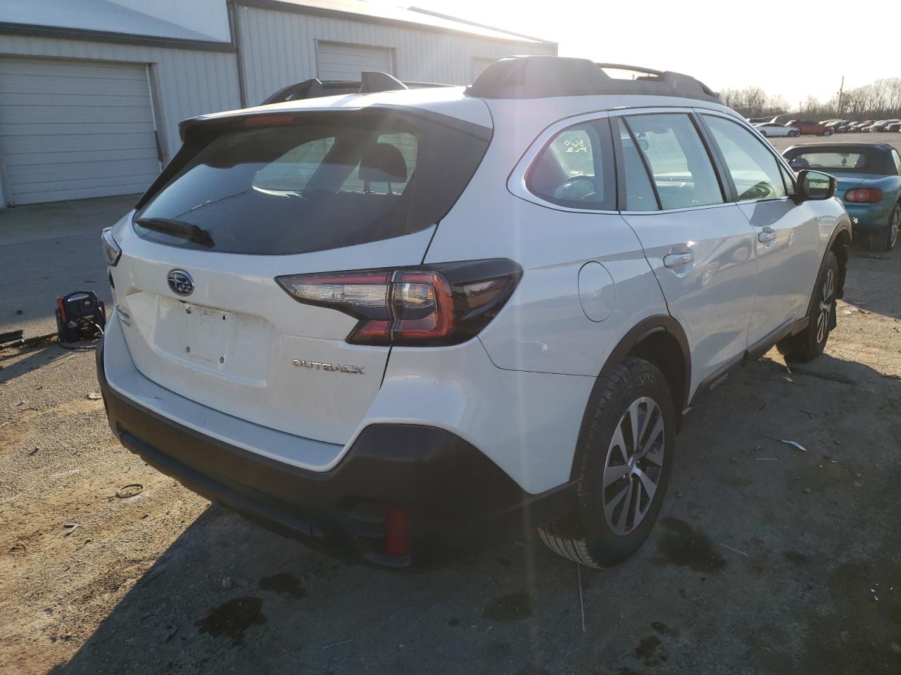 Photo 4 from auction – 2020 SUBARU OUTBACK with VIN 4S4BTAAC6L3178430