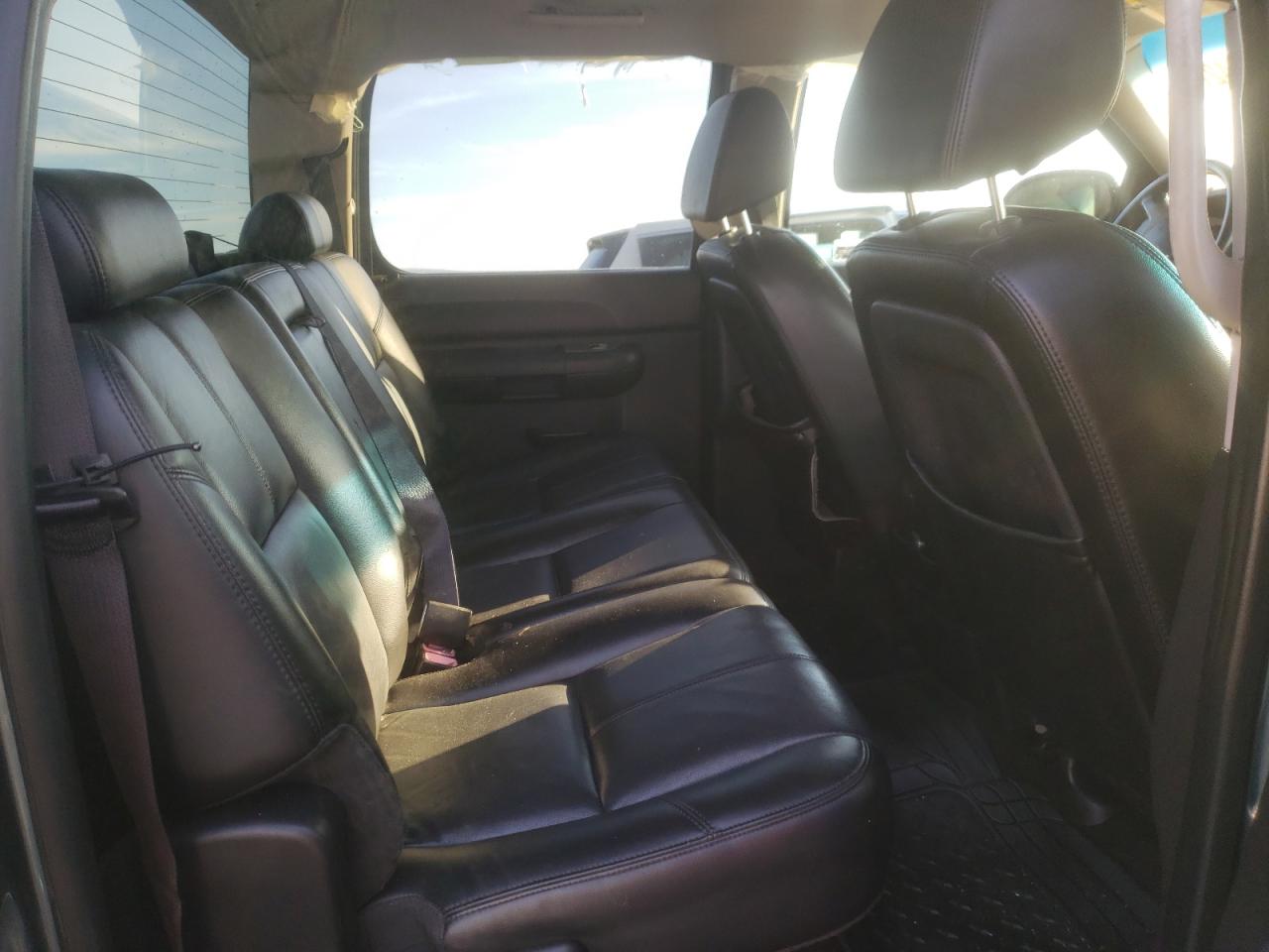 Photo 6 from auction – 2007 CHEVROLET SILVERADO with VIN 2GCEC13J871506990