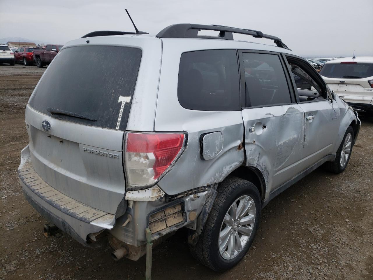 Photo 4 from auction – 2011 SUBARU FORESTER 2 with VIN JF2SHBDC5BG759255