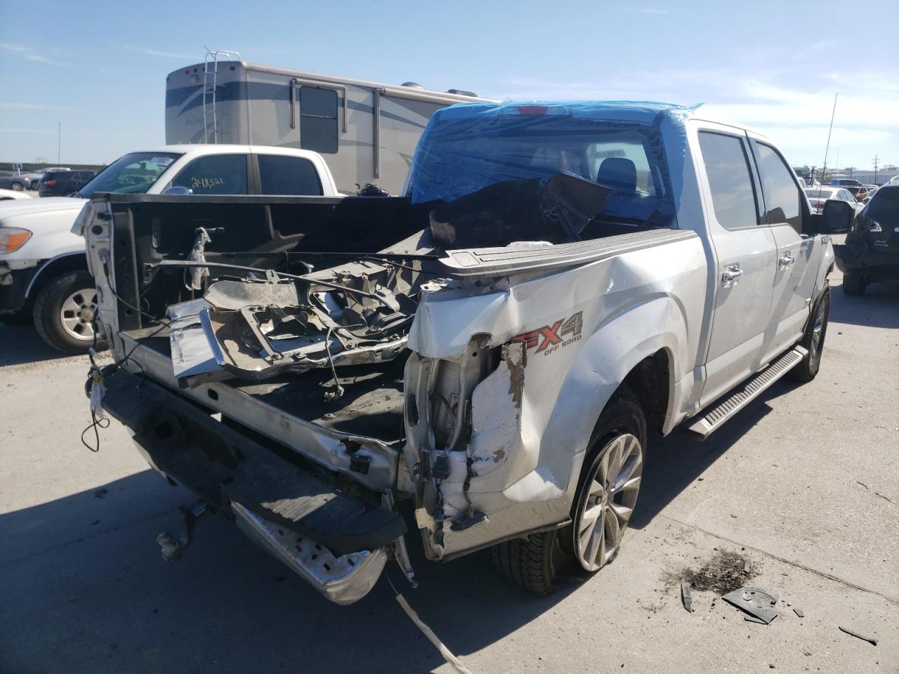Photo 4 from auction – 2016 FORD F150 SUPER with VIN 1FTEW1EG8GKF18565